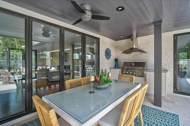 627 OWL WAY, Sarasota, FL 34236