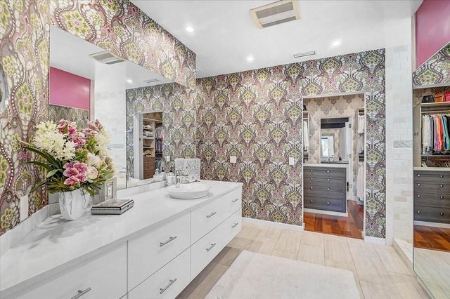 627 OWL WAY, Sarasota, FL 34236
