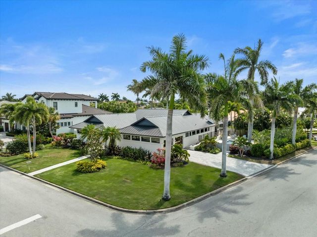 627 OWL WAY, Sarasota, FL 34236