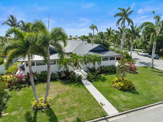 627 OWL WAY, Sarasota, FL 34236
