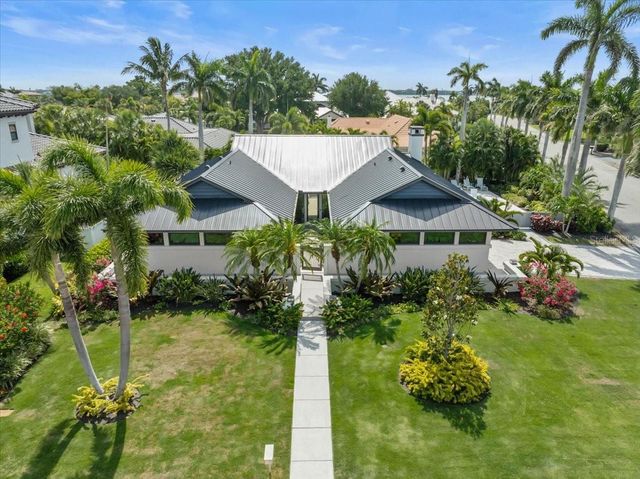 627 OWL WAY, Sarasota, FL 34236