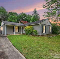 6200 Dwightware Boulevard, Charlotte, NC 28227