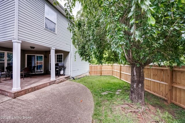 5120 Silverton Ln, Louisville, KY 40241