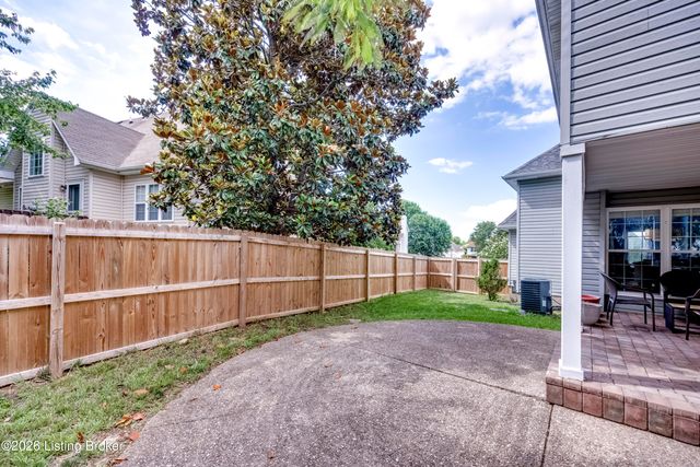 5120 Silverton Ln, Louisville, KY 40241