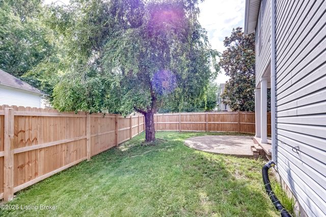 5120 Silverton Ln, Louisville, KY 40241