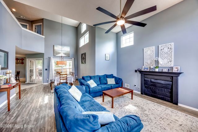 5120 Silverton Ln, Louisville, KY 40241