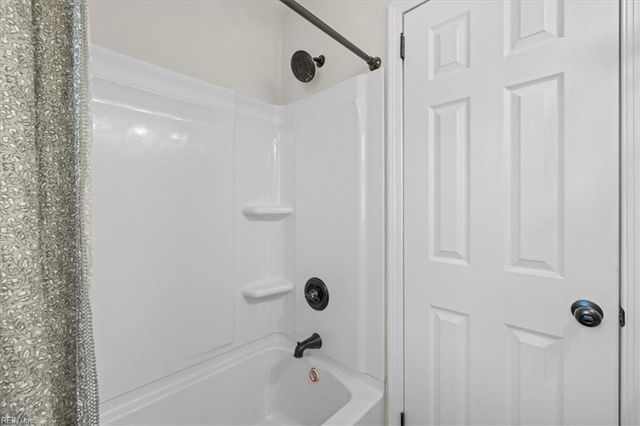 2919 Scotia DR, Chesapeake, VA 23325
