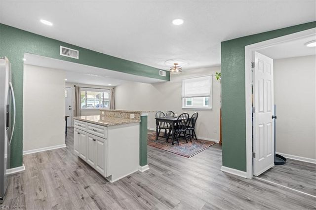 2919 Scotia DR, Chesapeake, VA 23325