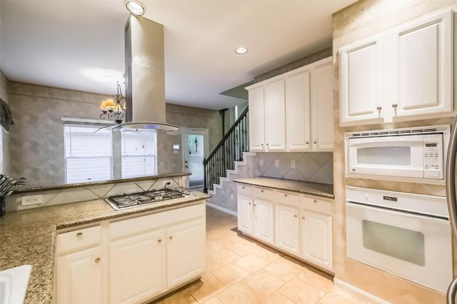 4122 Harbour Cove Circle, Missouri City, TX 77459