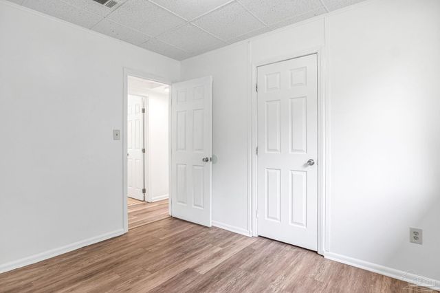 4509 Versailles Dr, Pensacola, FL 32505