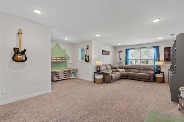 283 Griffin Ln, Gallatin, TN 37066