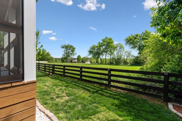 283 Griffin Ln, Gallatin, TN 37066
