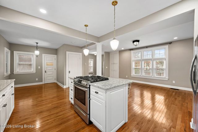 2115 Trevilian Way, Louisville, KY 40205