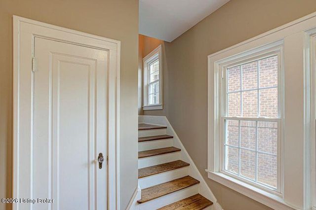 2115 Trevilian Way, Louisville, KY 40205