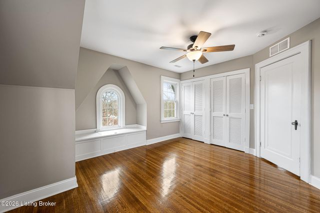 2115 Trevilian Way, Louisville, KY 40205