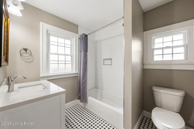 2115 Trevilian Way, Louisville, KY 40205