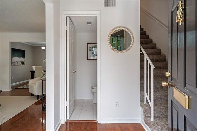 10 Market Square Place NW, Atlanta, GA 30318