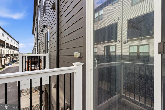 153 LOCKE ST, Baltimore, MD 21230