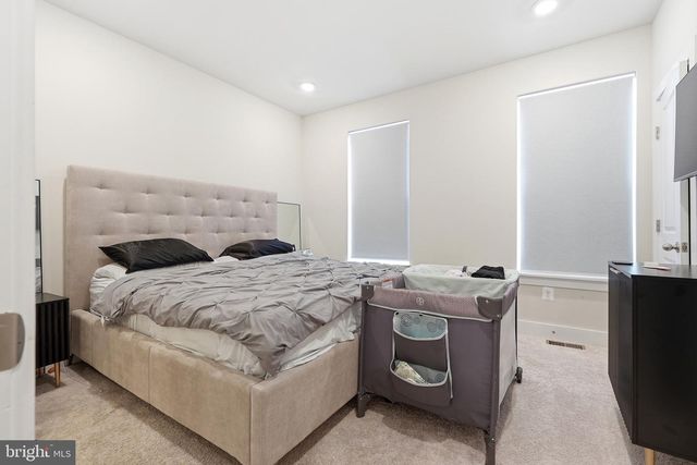 153 LOCKE ST, Baltimore, MD 21230