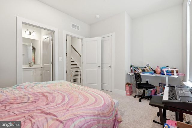 153 LOCKE ST, Baltimore, MD 21230