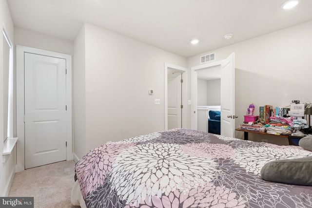153 LOCKE ST, Baltimore, MD 21230