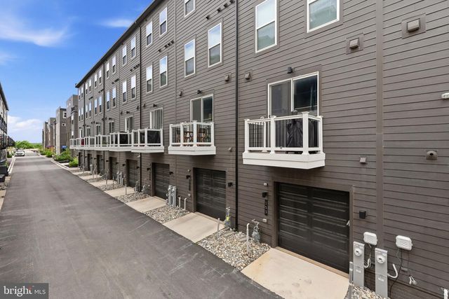 153 LOCKE ST, Baltimore, MD 21230