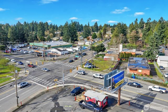 12644 Des Moines Memorial Dr, Burien, WA 98168