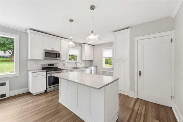 212 Morewood Rd, Shaler, PA 15116