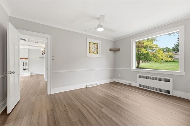 212 Morewood Rd, Shaler, PA 15116
