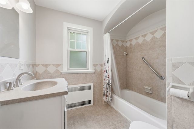 212 Morewood Rd, Shaler, PA 15116