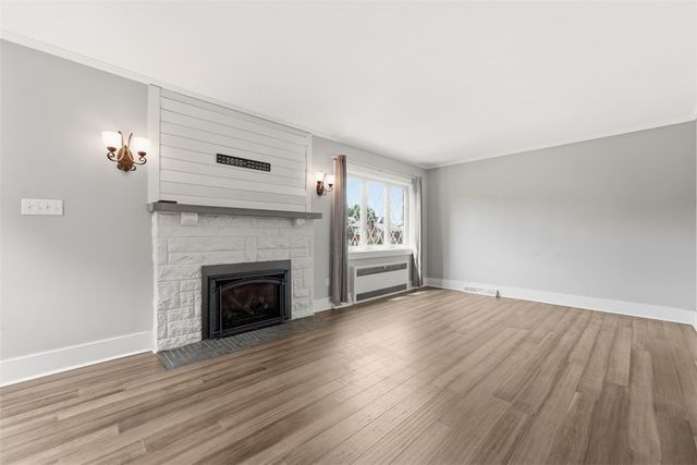 212 Morewood Rd, Shaler, PA 15116