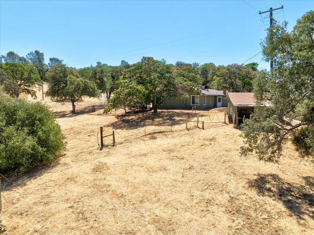 37876 Road 600, Raymond, CA 93653