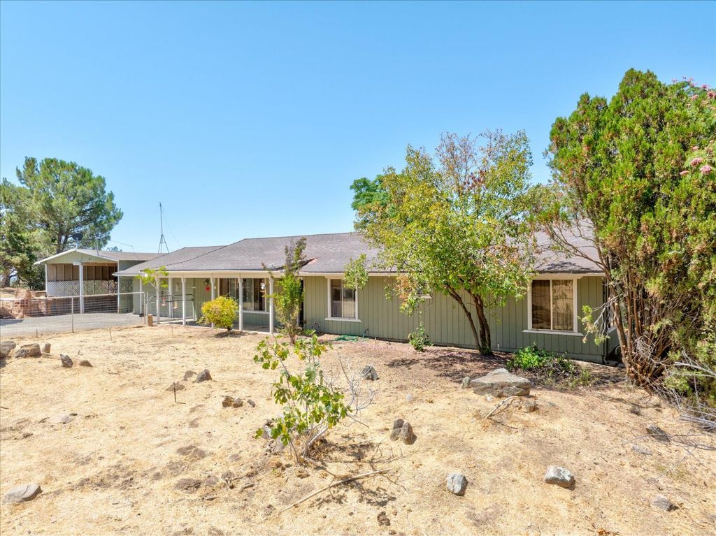 37876 Road 600, Raymond, CA 93653