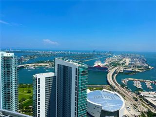 851 NE 1st Ave 202, Miami, FL 33132