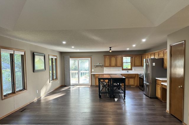 110 Oak Drive, Kimberling City, MO 65686