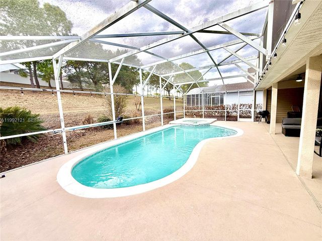 143 Windsor Pl, Davenport, FL 33896