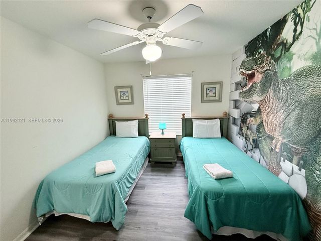 143 Windsor Pl, Davenport, FL 33896