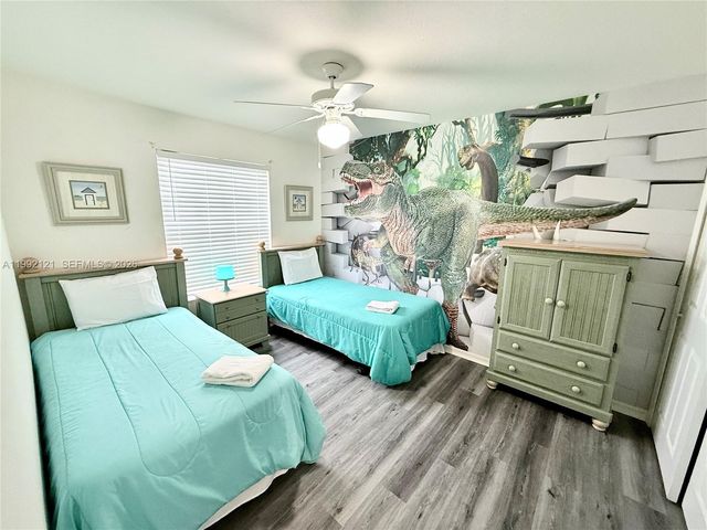 143 Windsor Pl, Davenport, FL 33896