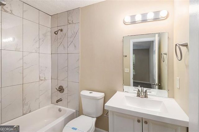 6403 CHARTER Way, Lithonia, GA 30058