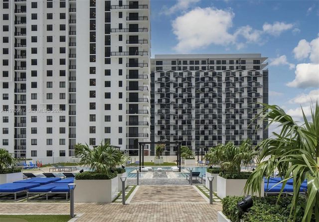 5225 NW 85TH AVENUE 2-1005, Doral, FL 33160