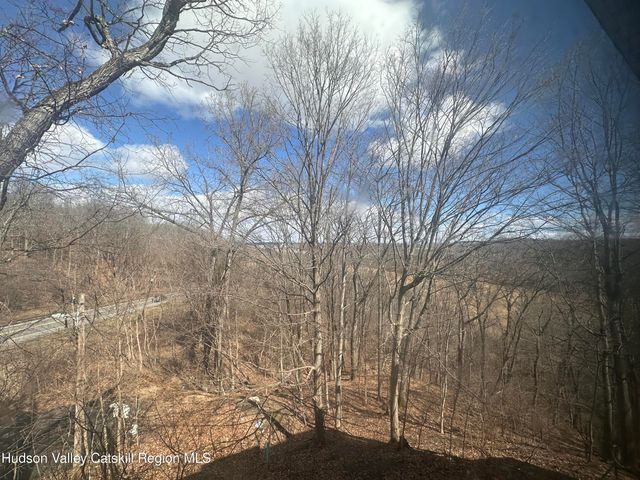 6140 Ny-9g 2, Hudson, NY 12534