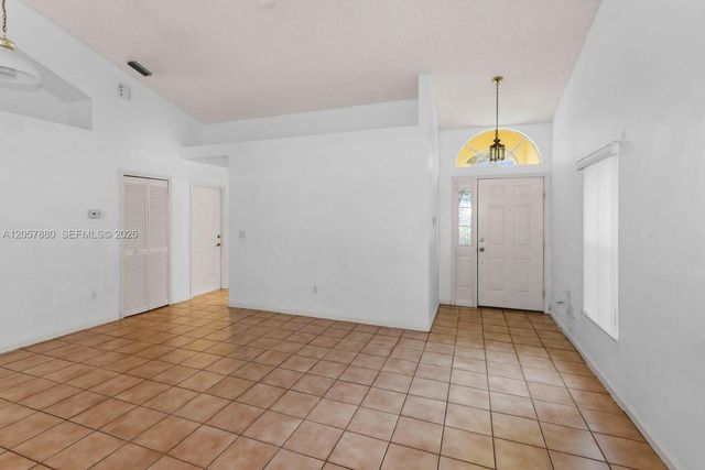 467 SE 20th Drive, Homestead, FL 33033