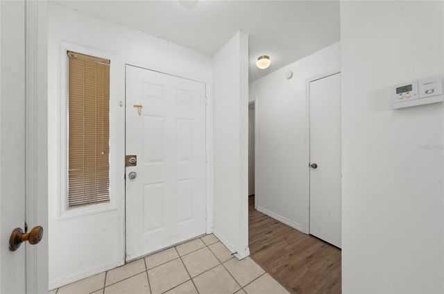 126 DAHLIA VILLAGE CIRCLE 82, Orlando, FL 32807