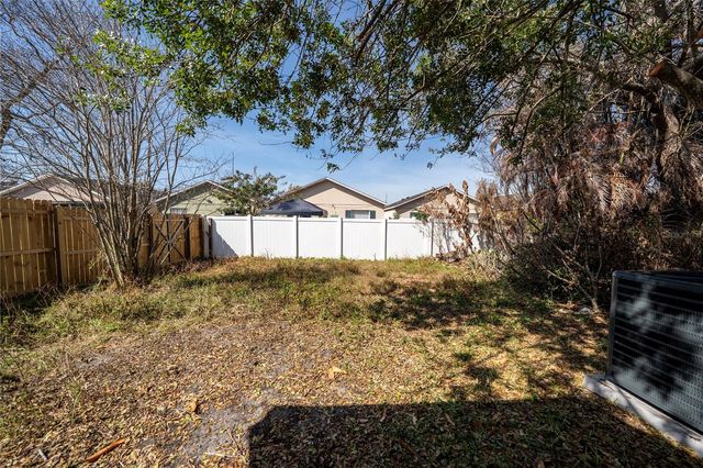 126 DAHLIA VILLAGE CIRCLE 82, Orlando, FL 32807