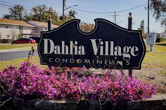 126 DAHLIA VILLAGE CIRCLE 82, Orlando, FL 32807