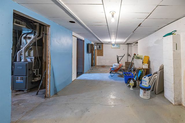 417 PARKSIDE Drive, Erie, PA 16511