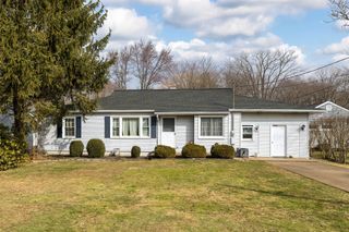 417 PARKSIDE Drive, Erie, PA 16511