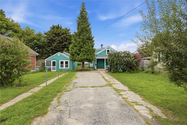 62 Leading Street, Johnston, RI 02919