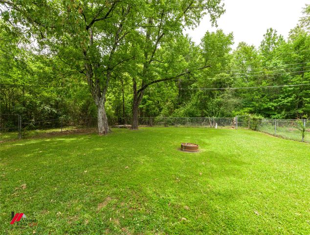 6574 Graham Lane, Keithville, LA 71047