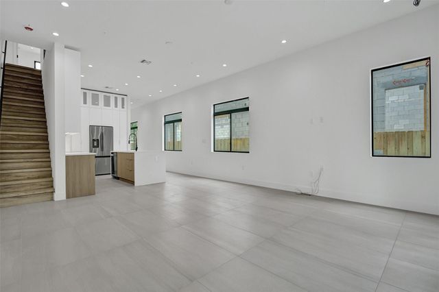606 SW 7TH Avenue, Fort Lauderdale, FL 33315